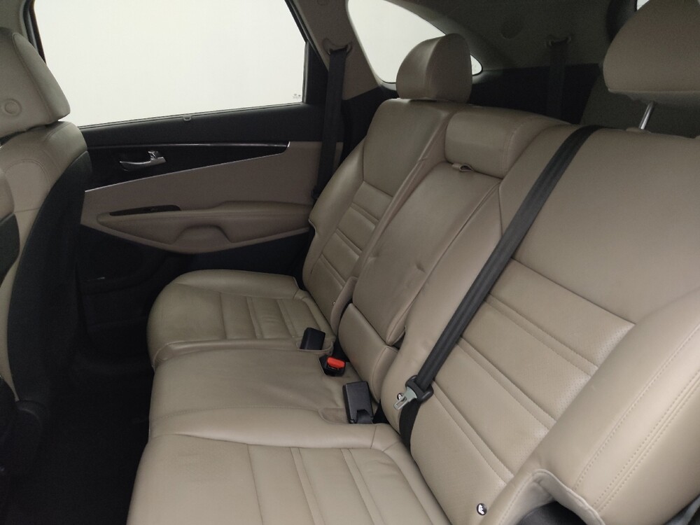 2019 Kia Sorento in Charleston, SC 29414 - 18090529 18