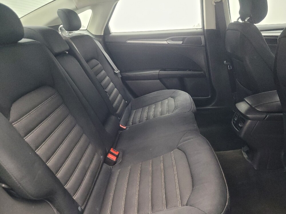 2014 Ford Fusion in Indianapolis, IN 46222 - 18090530 19