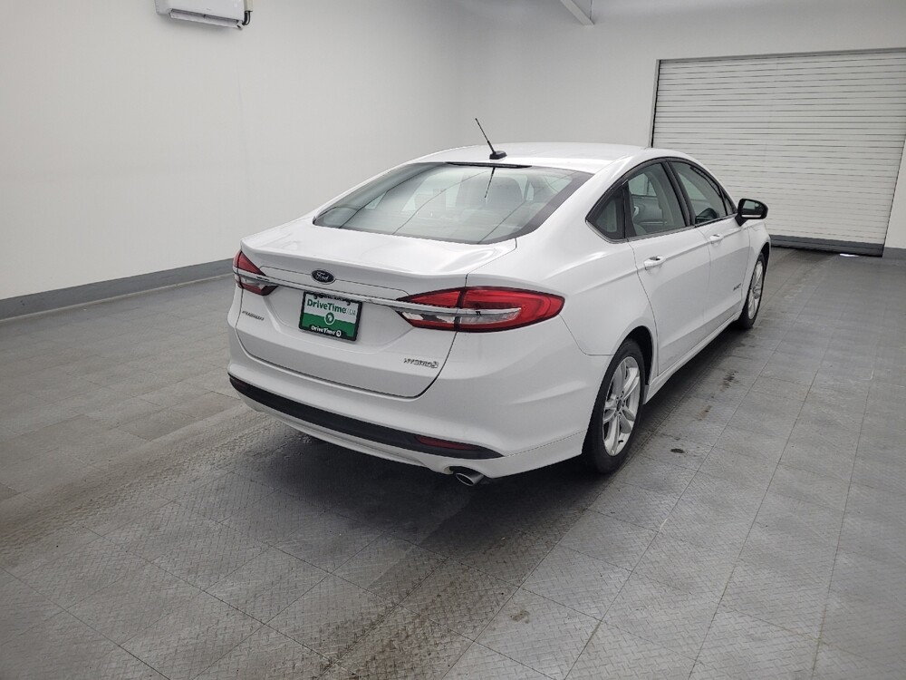 2018 Ford Fusion in Cincinnati, OH 45255 - 18090534 9