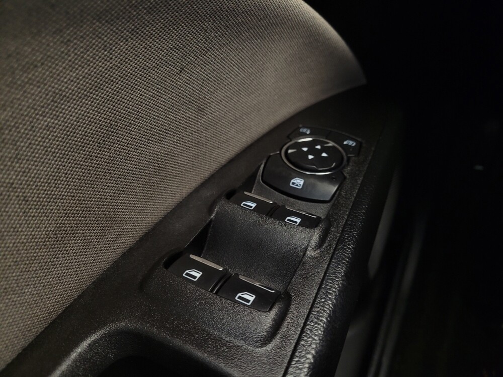 2018 Ford Fusion in Cincinnati, OH 45255 - 18090534 27