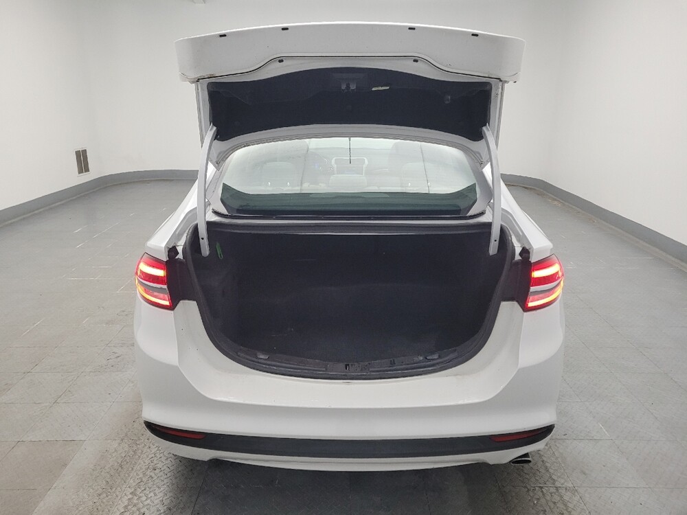 2018 Ford Fusion in Cincinnati, OH 45255 - 18090534 29