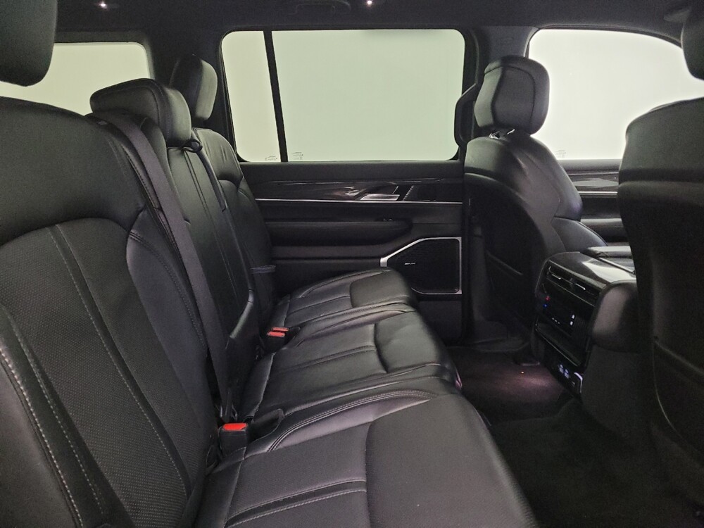 2022 Jeep Wagoneer in Columbus, OH 43231 - 18090535 19