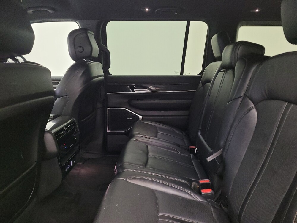 2022 Jeep Wagoneer in Columbus, OH 43231 - 18090535 18