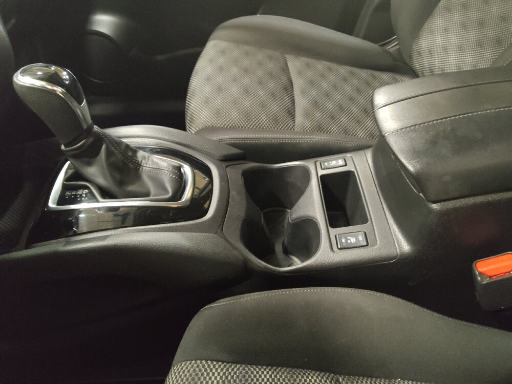 2017 Nissan Rogue Sport in Woodbridge, VA 22191 - 18090537 26