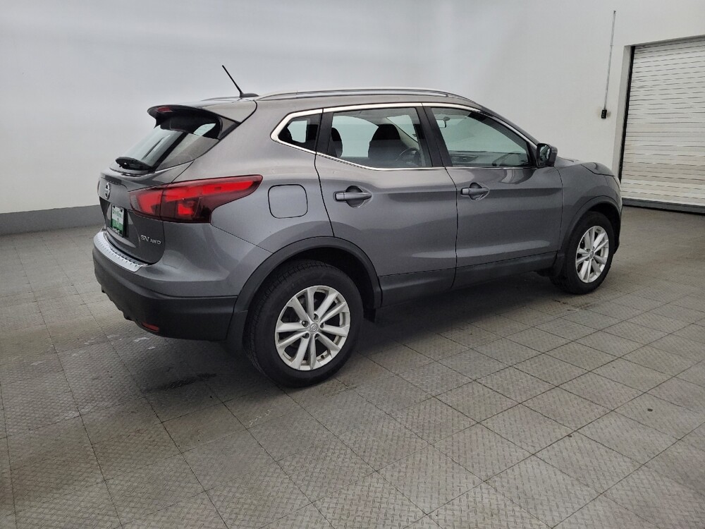 2017 Nissan Rogue Sport in Woodbridge, VA 22191 - 18090537 10