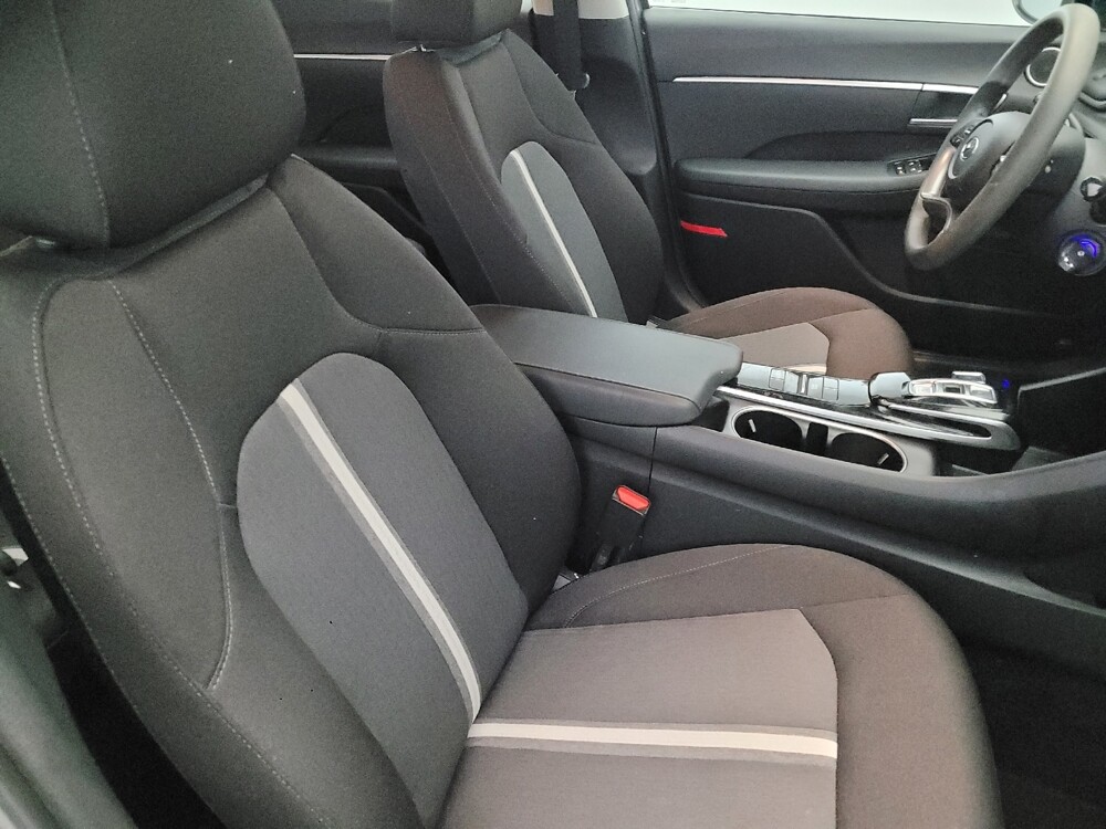 2022 Hyundai Sonata in Pittsburgh, PA 15237 - 18090538 21