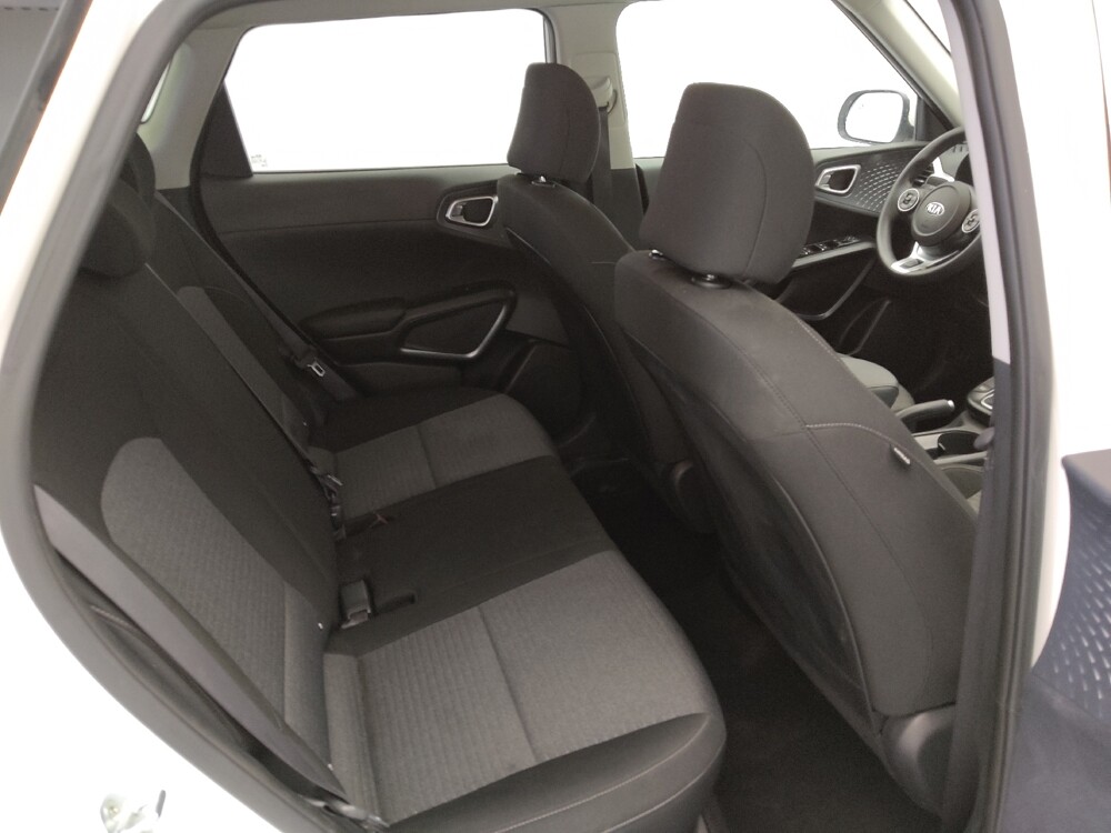 2020 Kia Soul in St. Louis, MO 63125 - 18090540 19