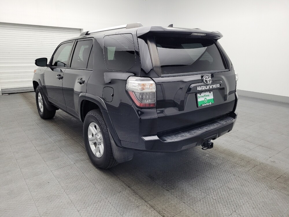 2020 Toyota 4Runner in Jacksonville, FL 32225 - 18090541 5