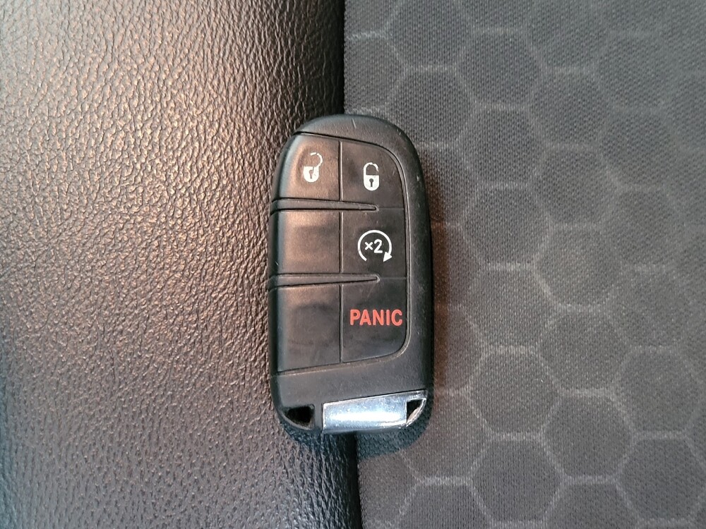 2017 Jeep Compass in Mobile, AL 36606 - 18090544 32