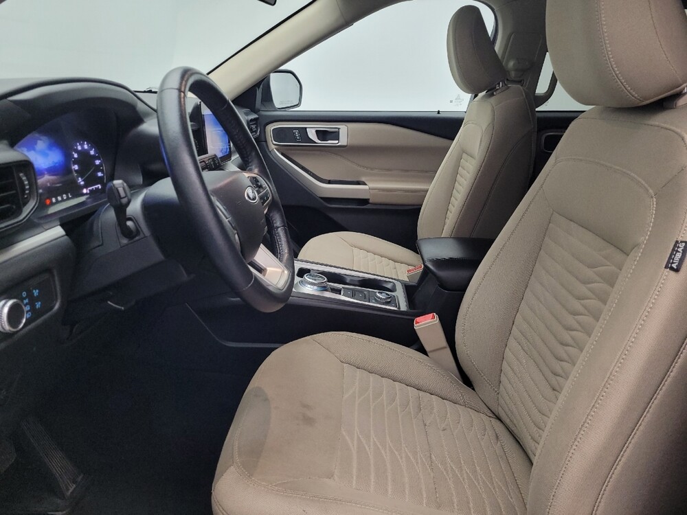 2021 Ford Explorer in Gainesville, FL 32609 - 18090546 17