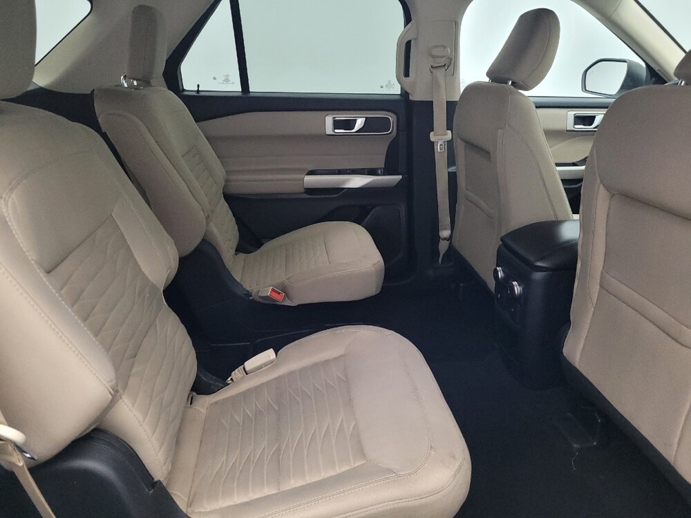 2021 Ford Explorer in Gainesville, FL 32609 - 18090546 19