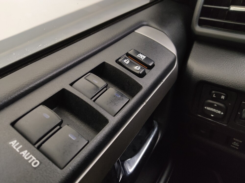 2018 Toyota 4Runner in Springfield, MO 65807 - 18090554 27