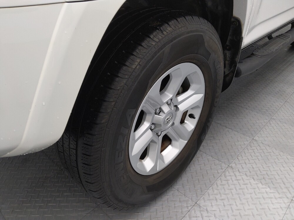 2018 Toyota 4Runner in Springfield, MO 65807 - 18090554 31