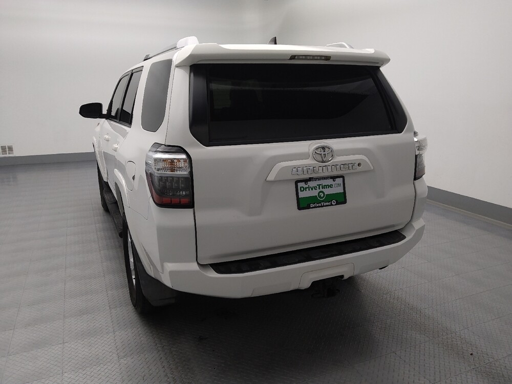 2018 Toyota 4Runner in Springfield, MO 65807 - 18090554 6