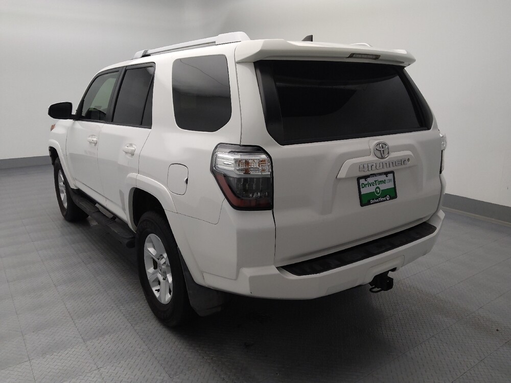 2018 Toyota 4Runner in Springfield, MO 65807 - 18090554 5