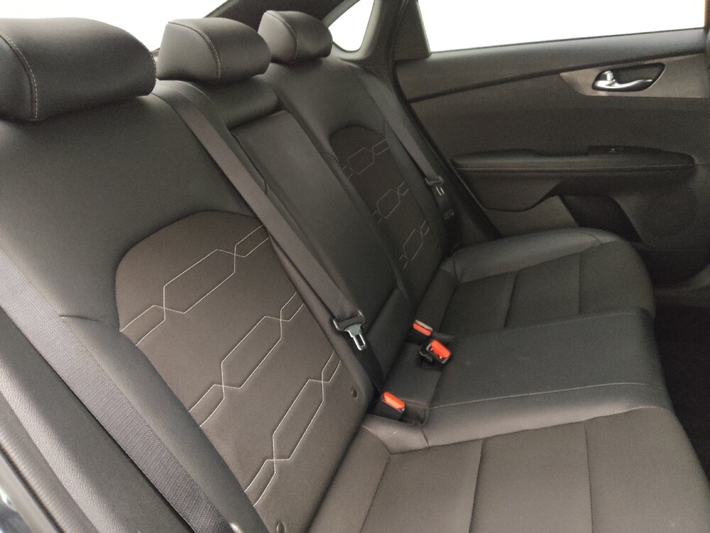 2022 Kia Forte in Kissimmee, FL 34744 - 18090555 19