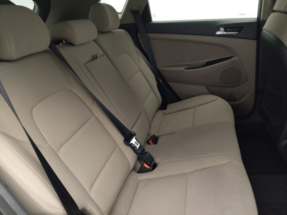 2019 Hyundai Tucson in Jacksonville, FL 32210 - 18090556 19