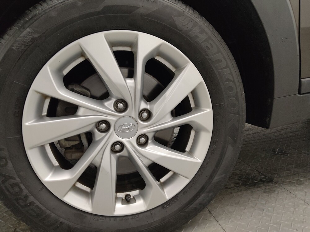 2019 Hyundai Tucson in Jacksonville, FL 32210 - 18090556 31