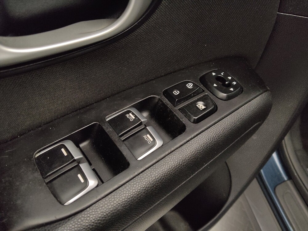 2017 Kia Soul in Denver, CO 80012 - 18090558 27