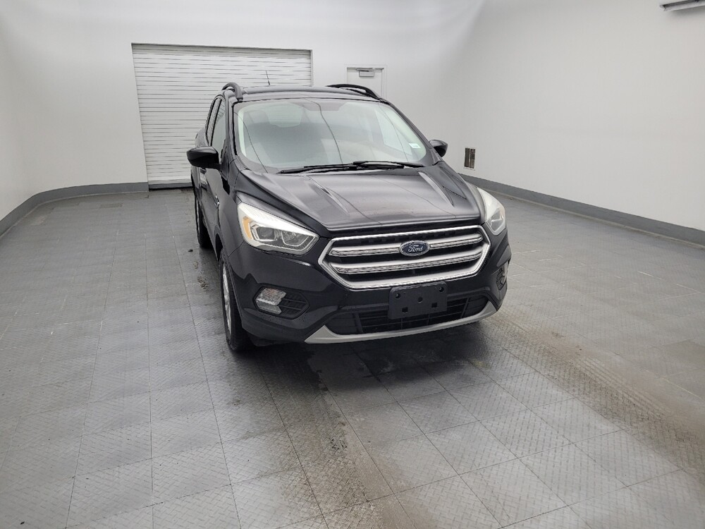 2017 Ford Escape in Fairfield, OH 45014 - 18090559 14