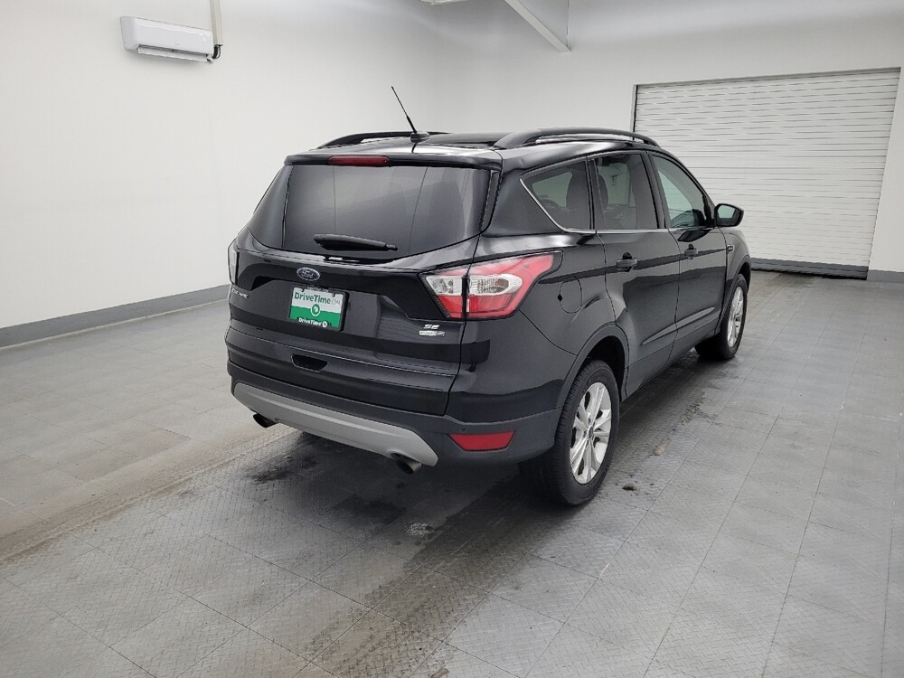 2017 Ford Escape in Fairfield, OH 45014 - 18090559 9