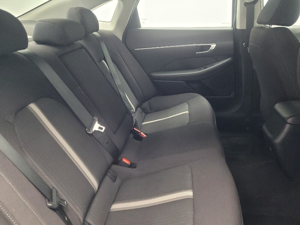 2022 Hyundai Sonata in Ft Wayne, IN 46805 - 18090563 19