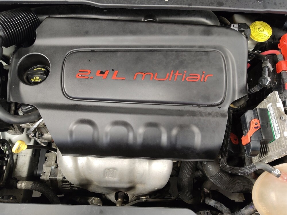 2018 Jeep Compass in Greensboro, NC 27407 - 18090566 30