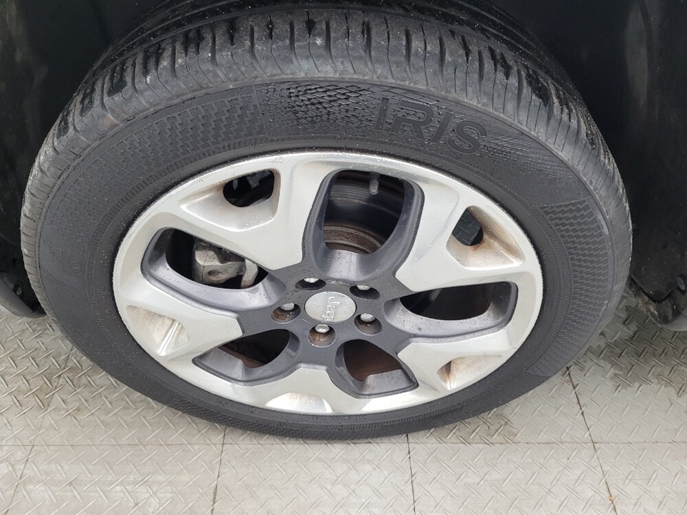 2018 Jeep Compass in Greensboro, NC 27407 - 18090566 31