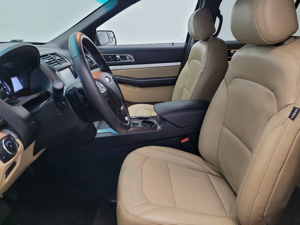 2016 Ford Explorer in Charleston, SC 29414 - 18090567 17