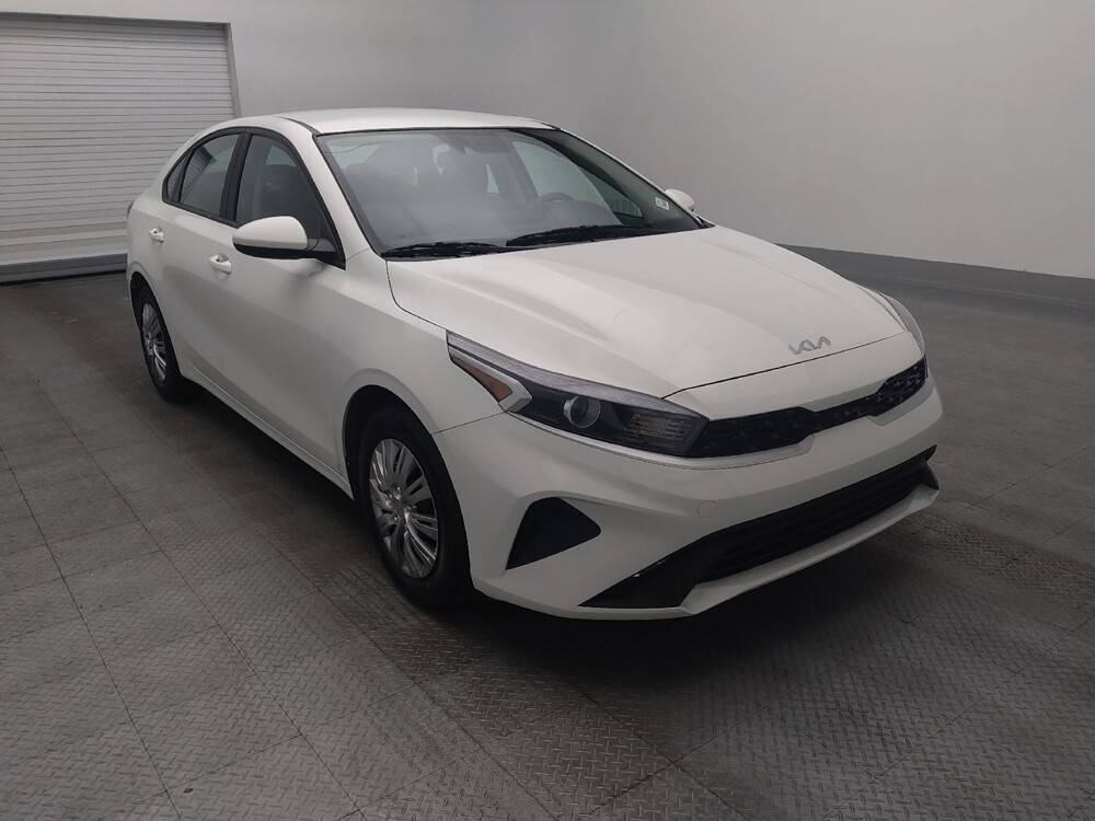 2022 Kia Forte in Lauderdale Lakes, FL 33313 - 18090569 13