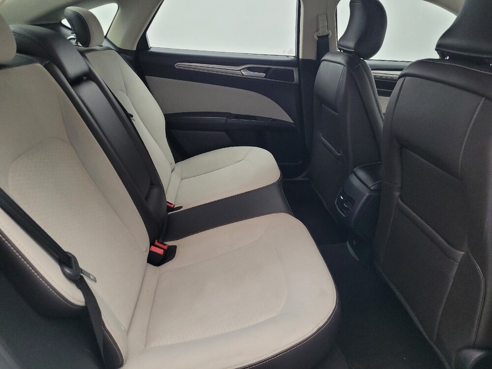 2019 Ford Fusion in Jacksonville, FL 32225 - 18090572 19