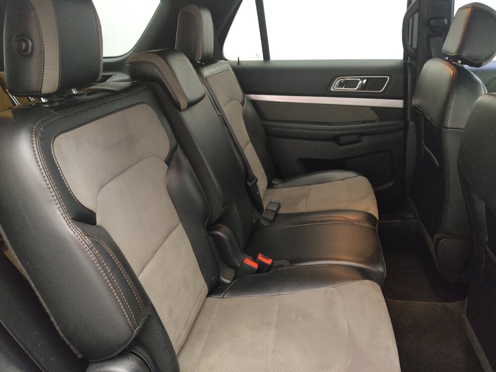 2017 Ford Explorer in Mobile, AL 36606 - 18090576 19