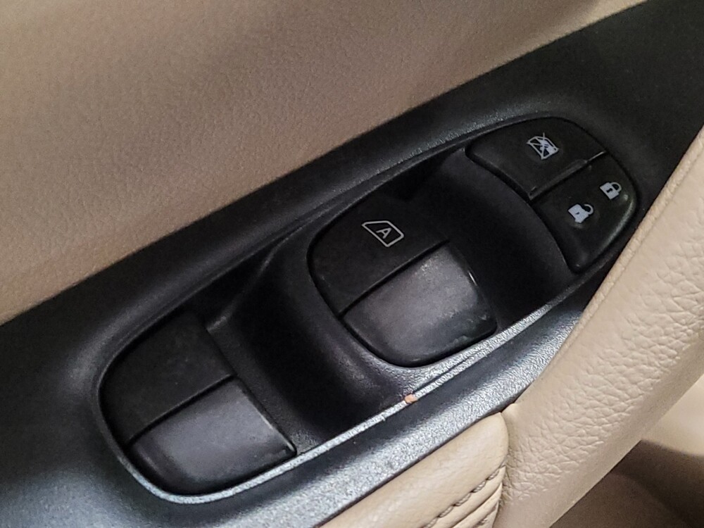 2015 Nissan Rogue in Charleston, SC 29414 - 18090577 27