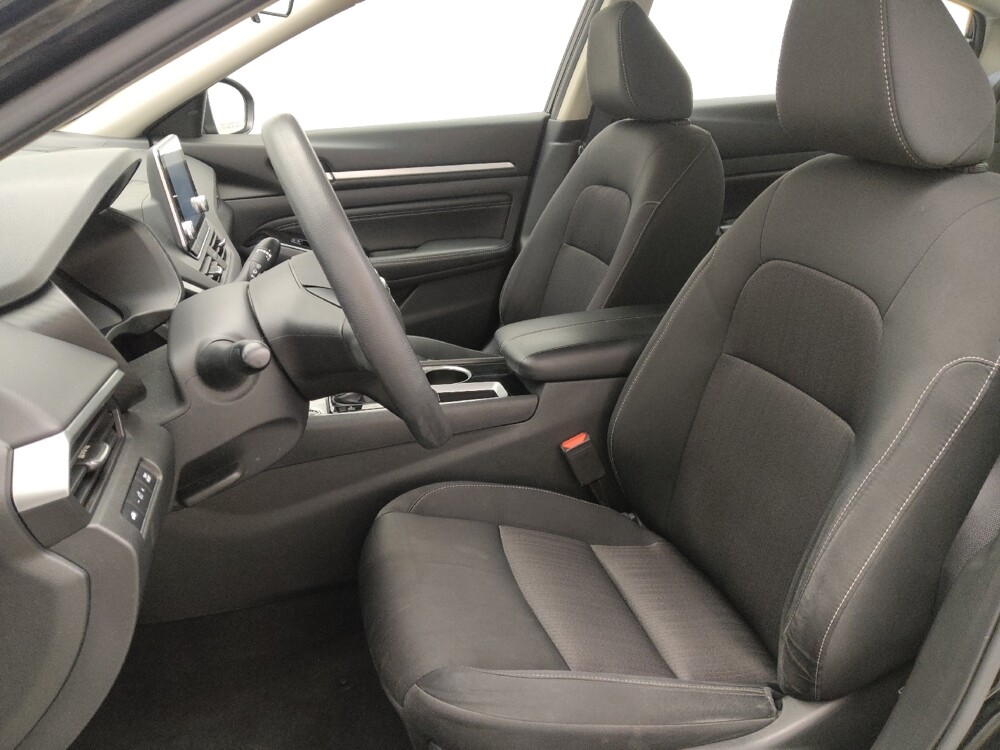 2021 Nissan Altima in Jacksonville, FL 32210 - 18090579 17