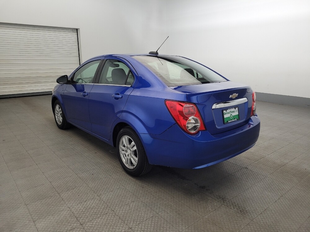 2016 Chevrolet Sonic in Temple Hills, MD 20746 - 18090584 5