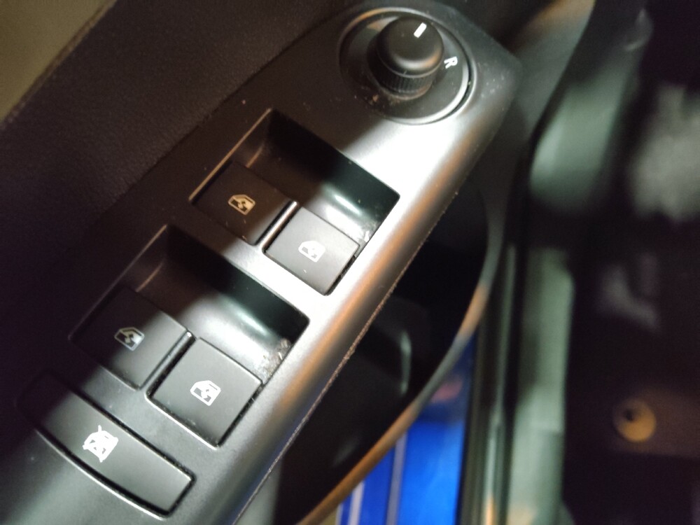 2016 Chevrolet Sonic in Temple Hills, MD 20746 - 18090584 27