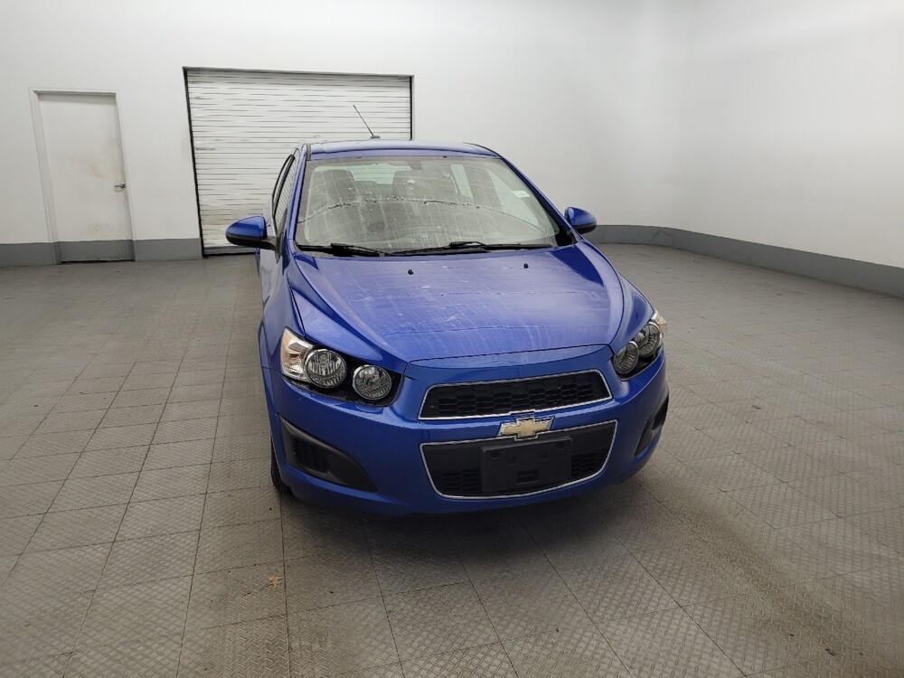 2016 Chevrolet Sonic in Temple Hills, MD 20746 - 18090584 14