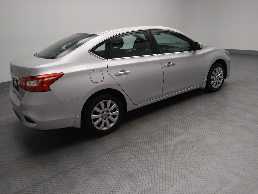 2019 Nissan Sentra in Lombard, IL 60148 - 18090588 10