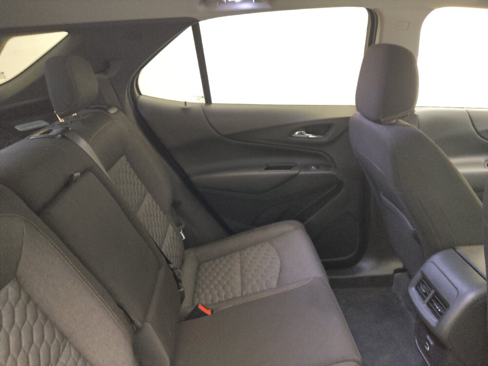 2019 Chevrolet Equinox in Peoria, IL 61615 - 18090590 19