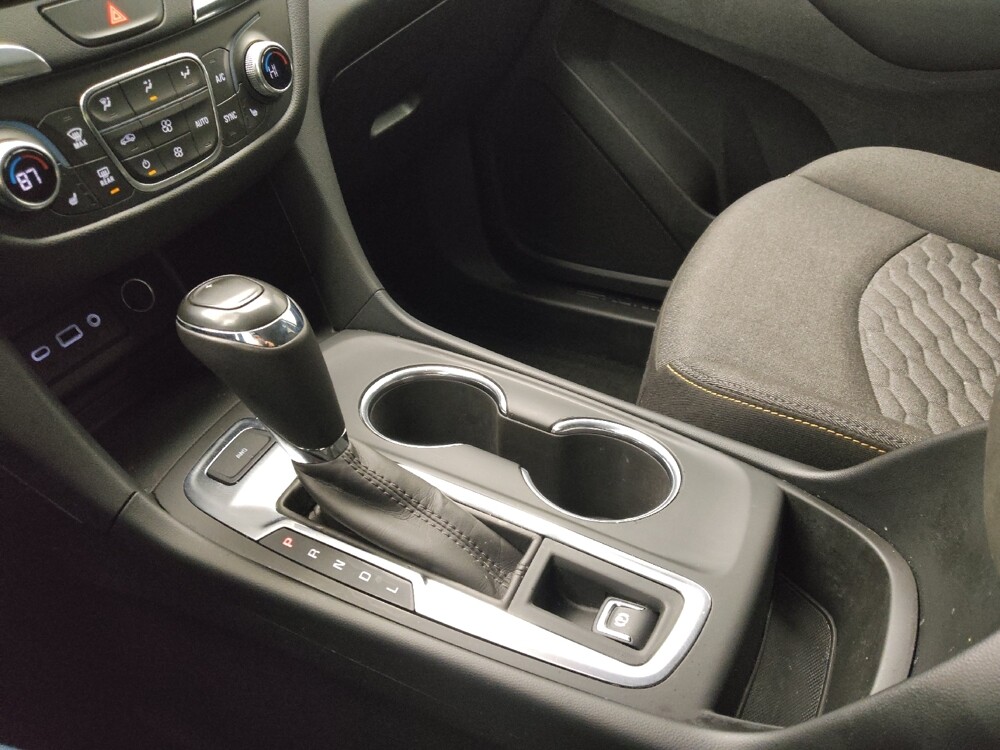 2019 Chevrolet Equinox in Peoria, IL 61615 - 18090590 26