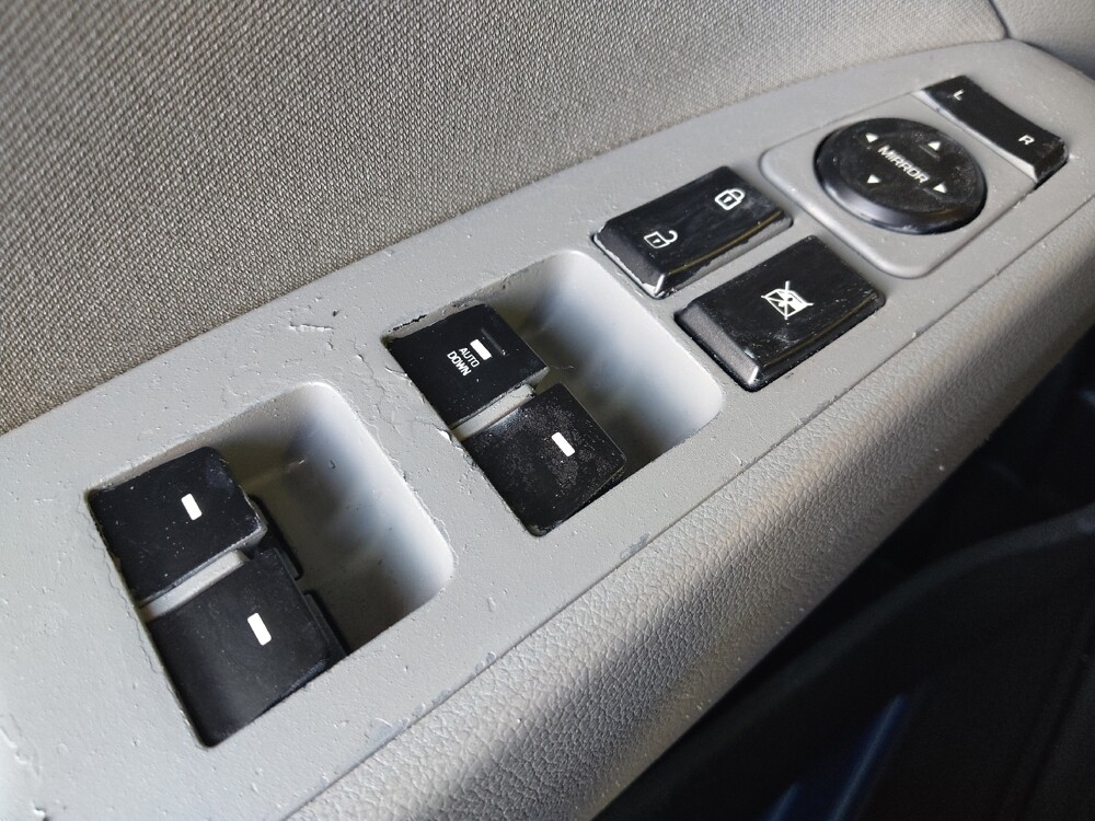 2018 Hyundai Elantra in Houston, TX 77060 - 18090591 27