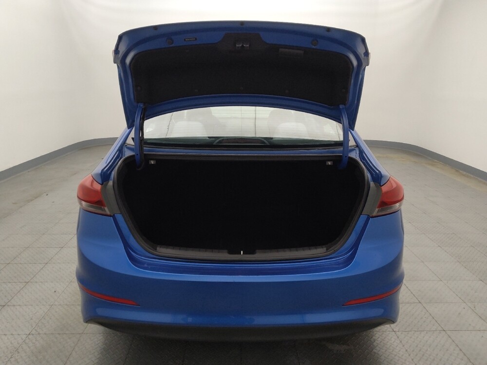 2018 Hyundai Elantra in Houston, TX 77060 - 18090591 29