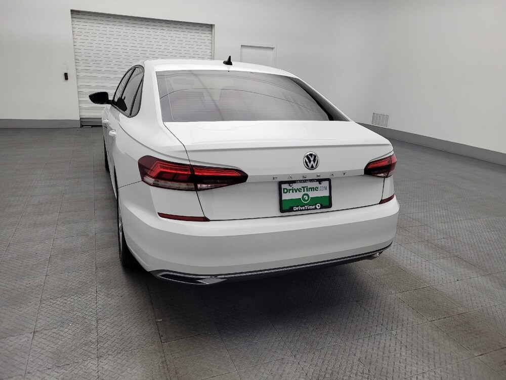 2020 Volkswagen Passat in Fayetteville, NC 28304 - 18090594 6