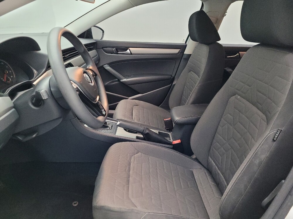 2020 Volkswagen Passat in Fayetteville, NC 28304 - 18090594 17