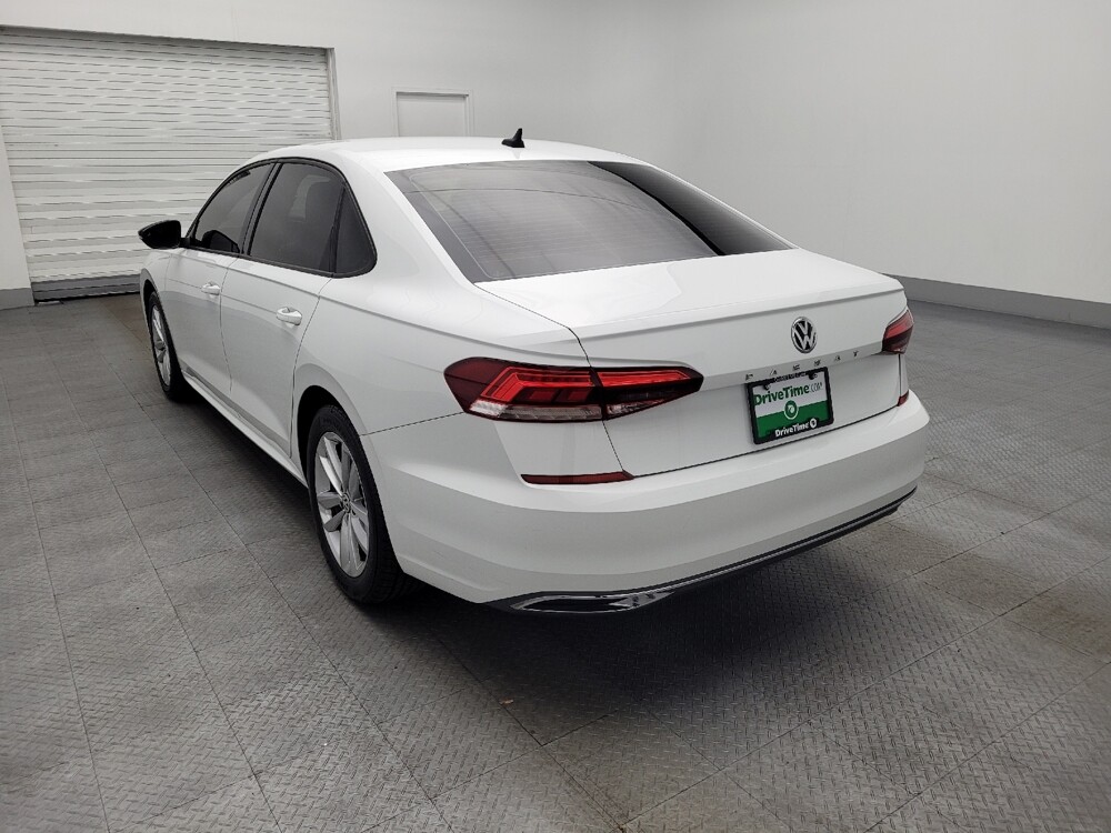 2020 Volkswagen Passat in Fayetteville, NC 28304 - 18090594 5