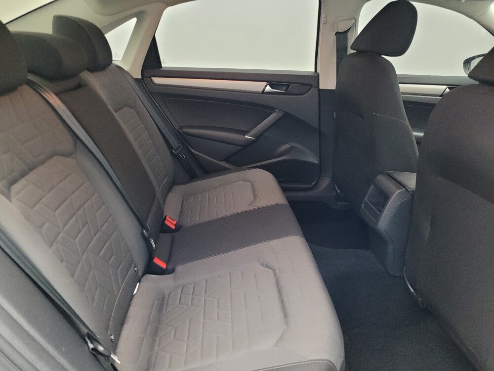 2020 Volkswagen Passat in Fayetteville, NC 28304 - 18090594 19