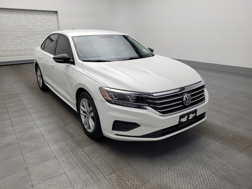 2020 Volkswagen Passat in Fayetteville, NC 28304 - 18090594 13