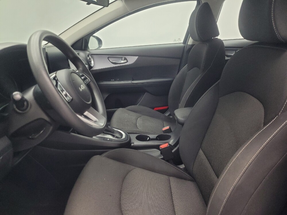 2022 Kia Forte in Indianapolis, IN 46222 - 18090601 17