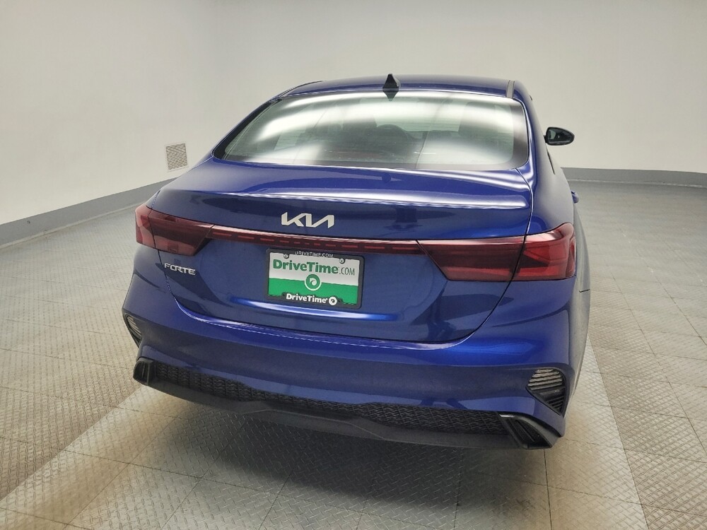 2022 Kia Forte in Indianapolis, IN 46222 - 18090601 7