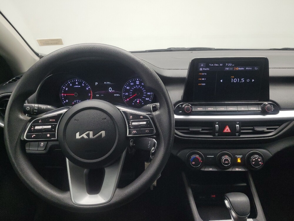 2022 Kia Forte in Indianapolis, IN 46222 - 18090601 22